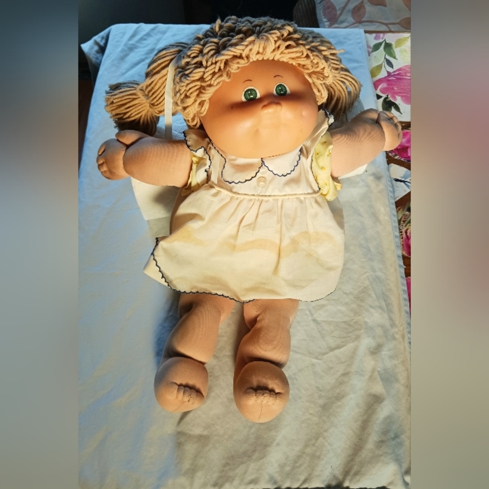 1984 Cabbage Patch Doll